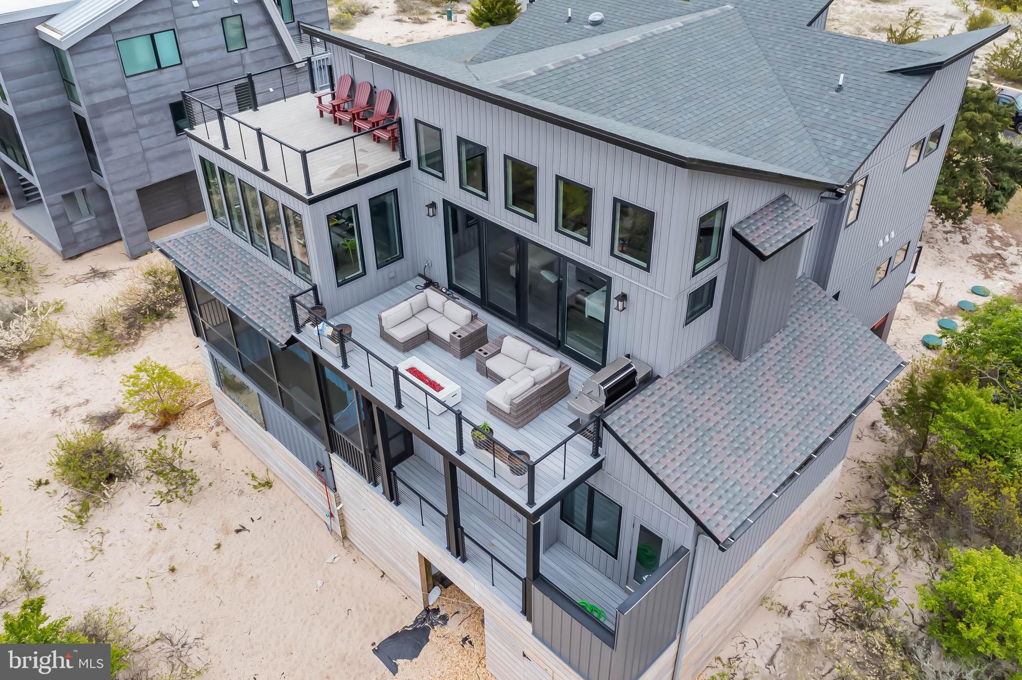 BACK BAY COVE - Residential