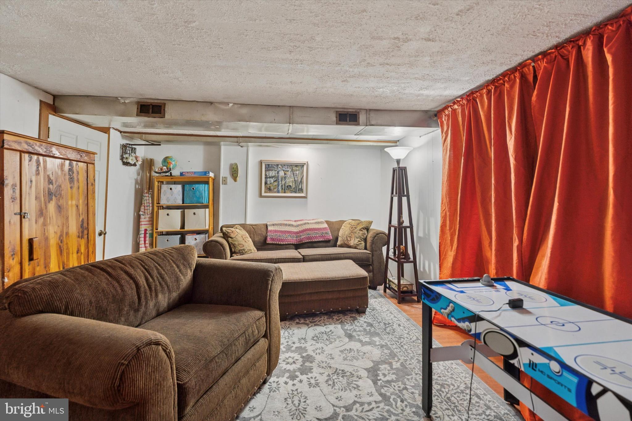 DREXEL PARK GARDEN - Residential