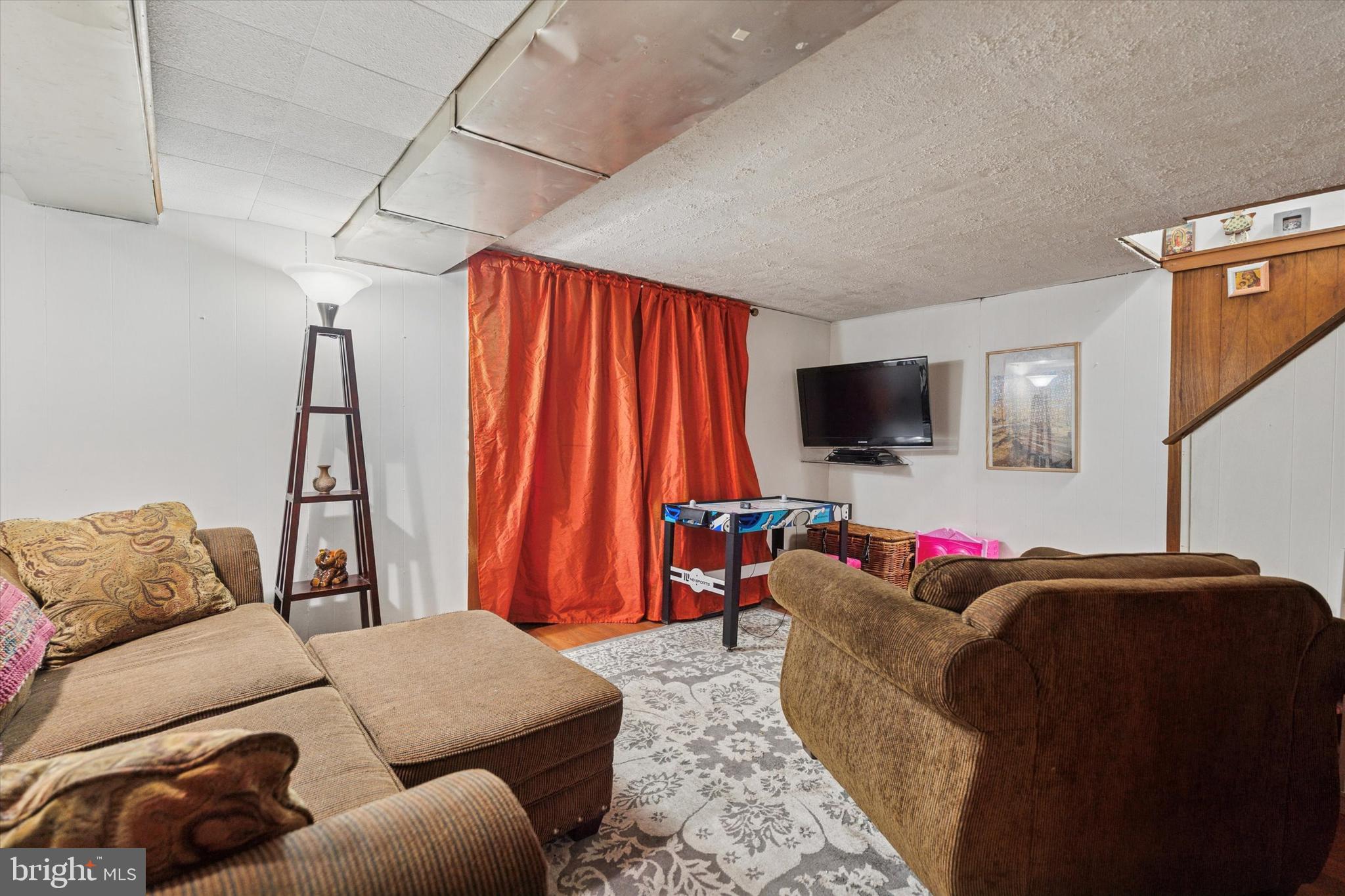 DREXEL PARK GARDEN - Residential