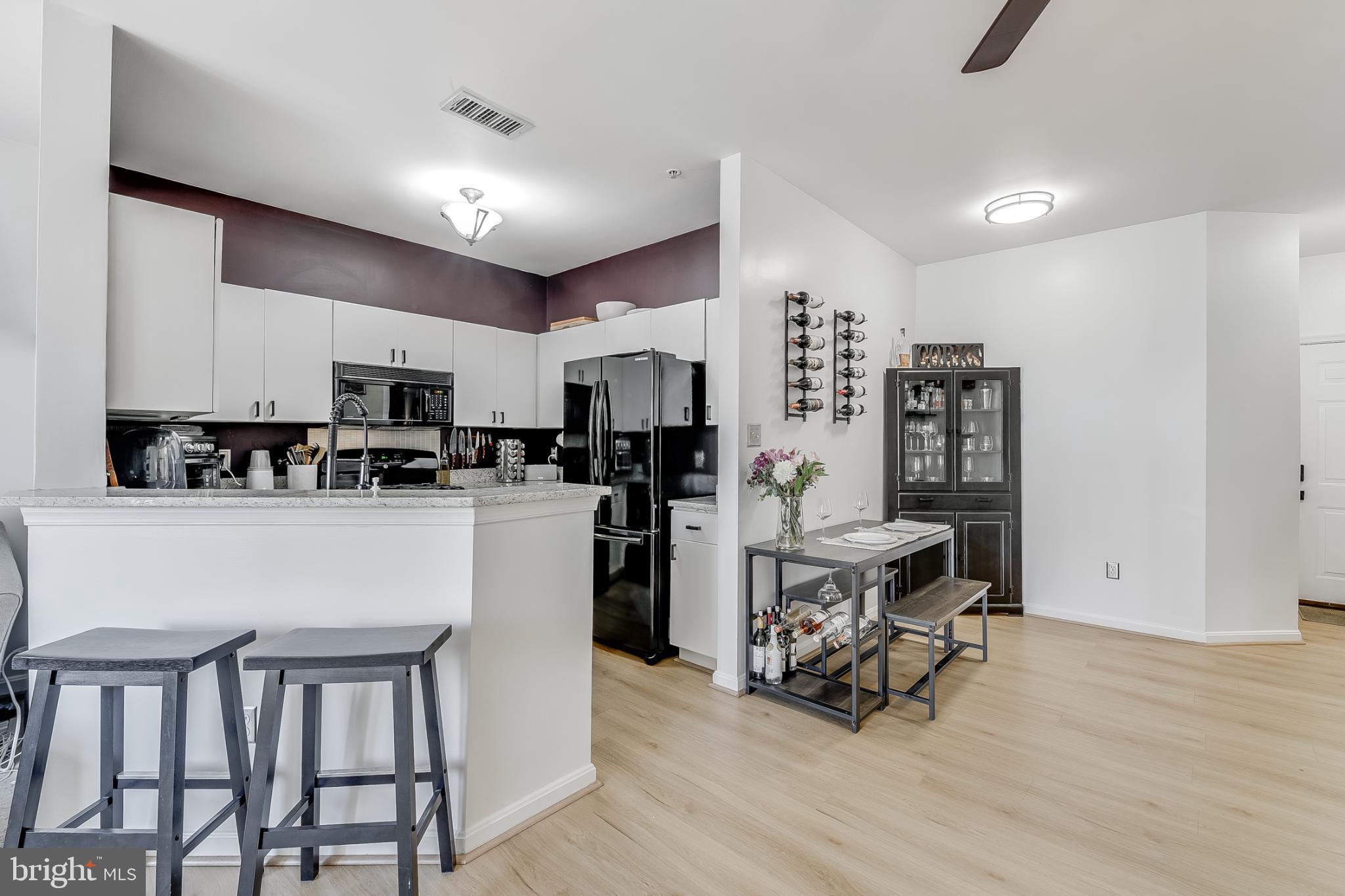 TIDEWATER COLONY - Residential