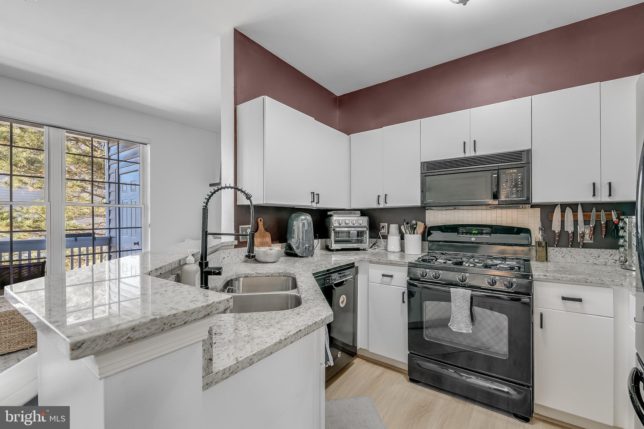 TIDEWATER COLONY - Residential