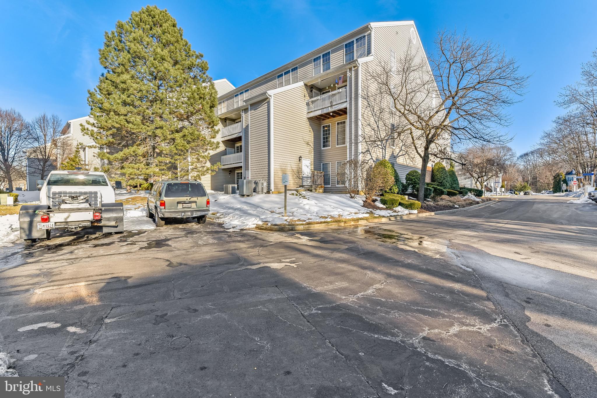 TIDEWATER COLONY - Residential