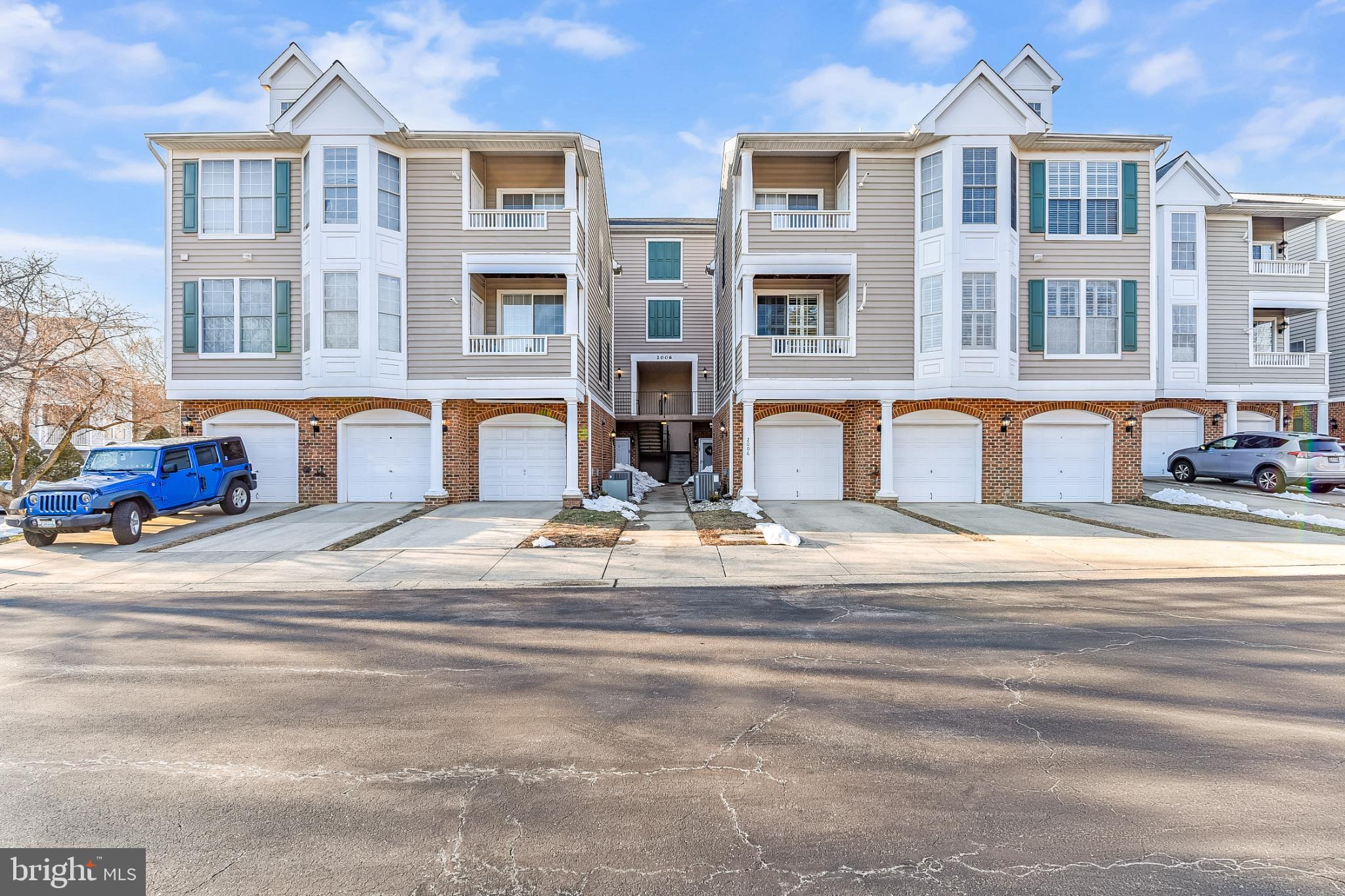 TIDEWATER COLONY - Residential