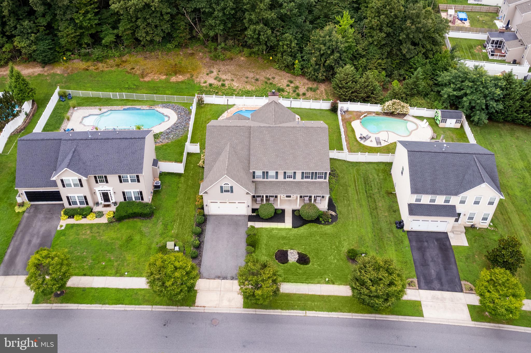 218 MAGNOLIA