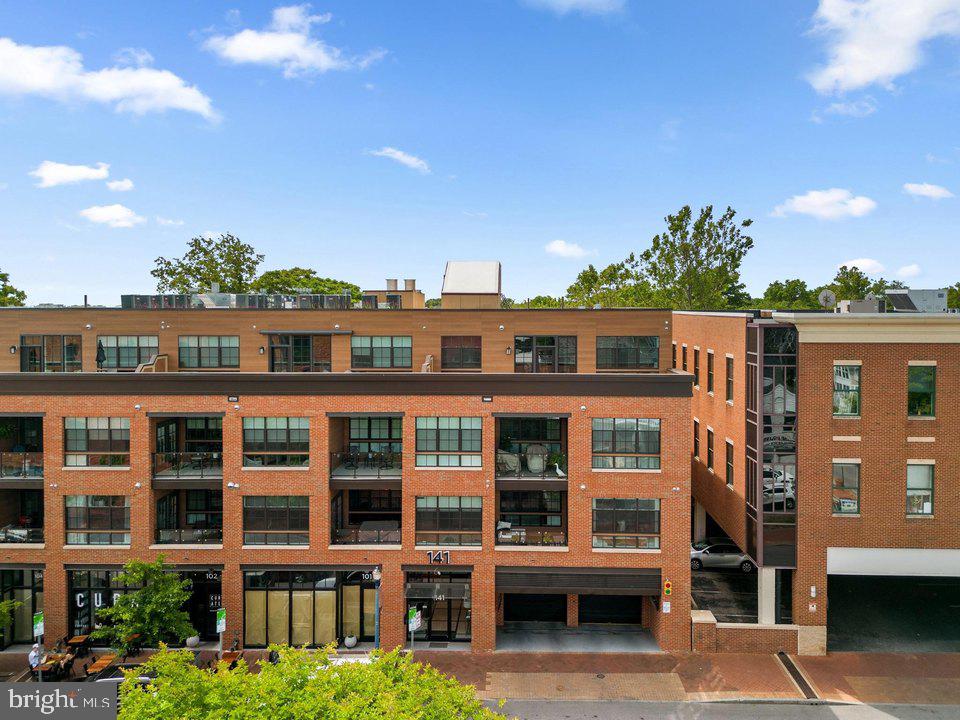 HISTORIC DISTRICT - Residential