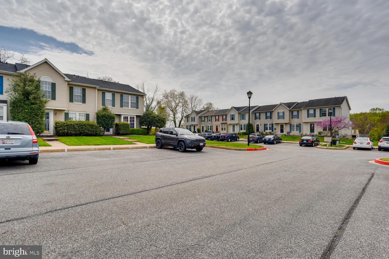 BRENTWOOD CONDO - Residential