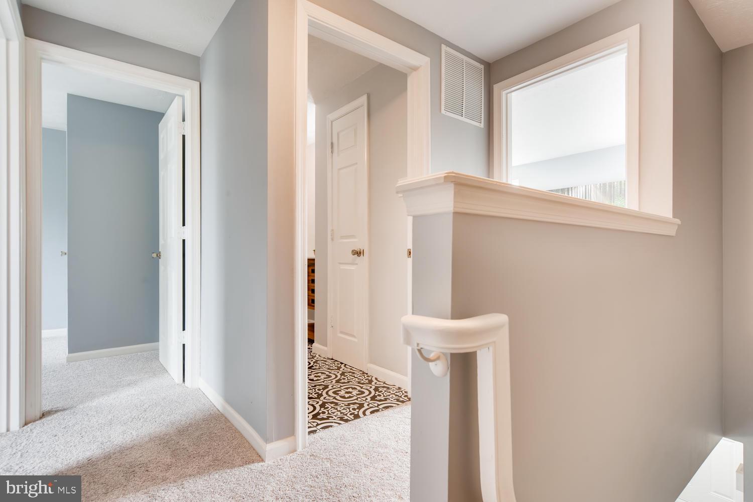 BRENTWOOD CONDO - Residential