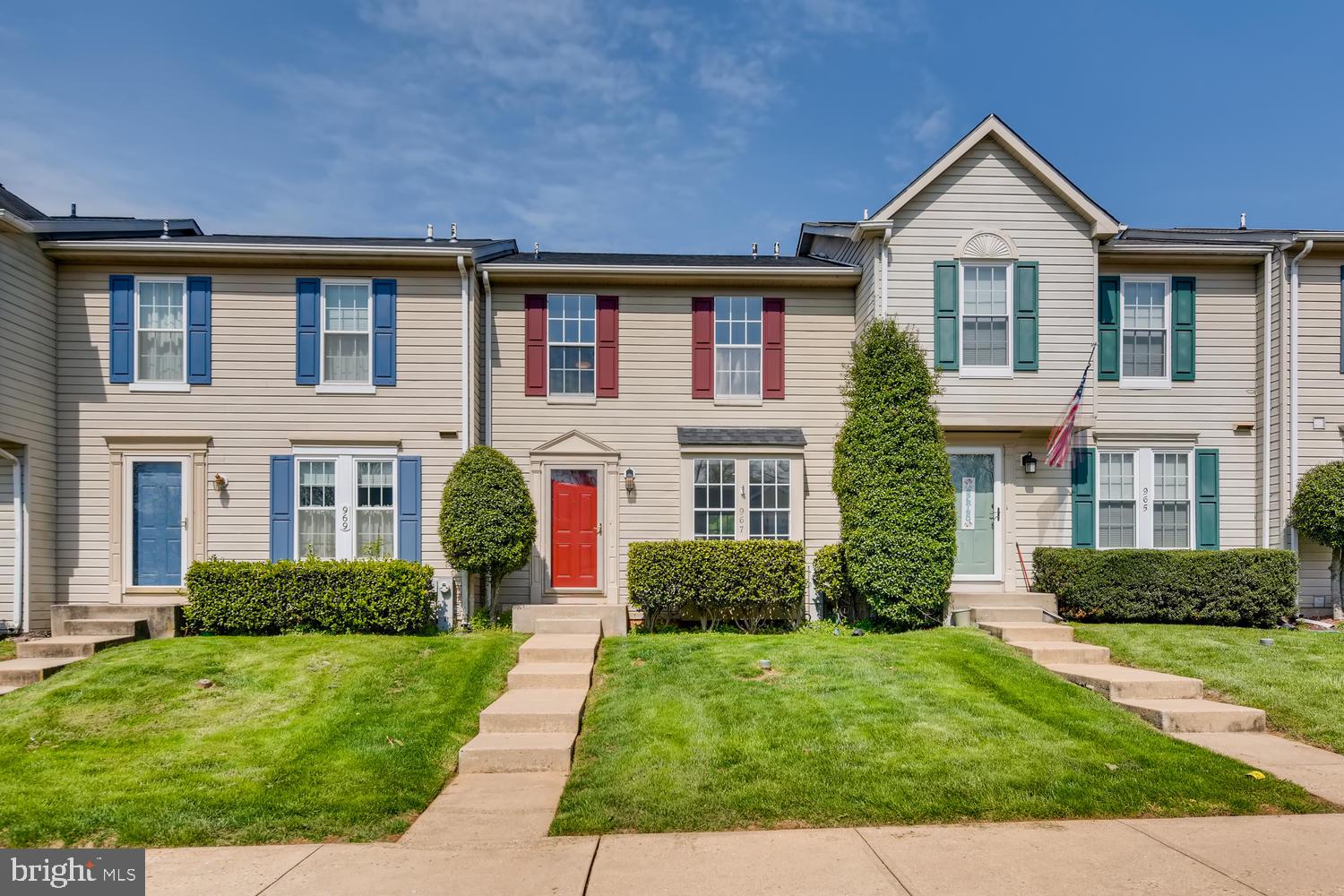 BRENTWOOD CONDO - Residential