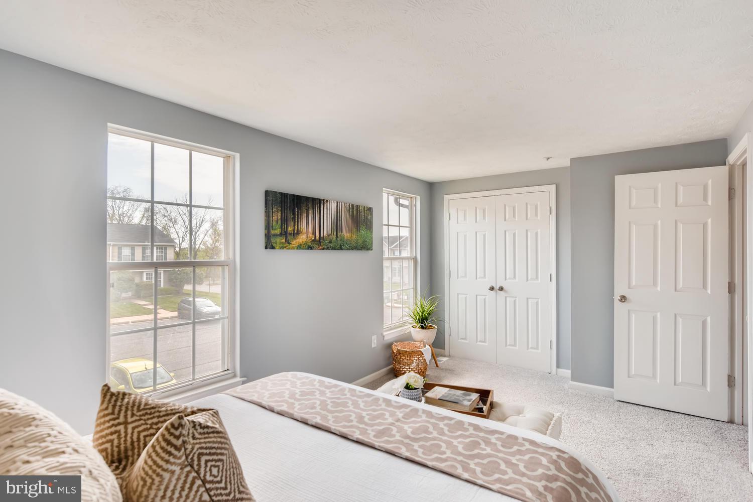 BRENTWOOD CONDO - Residential