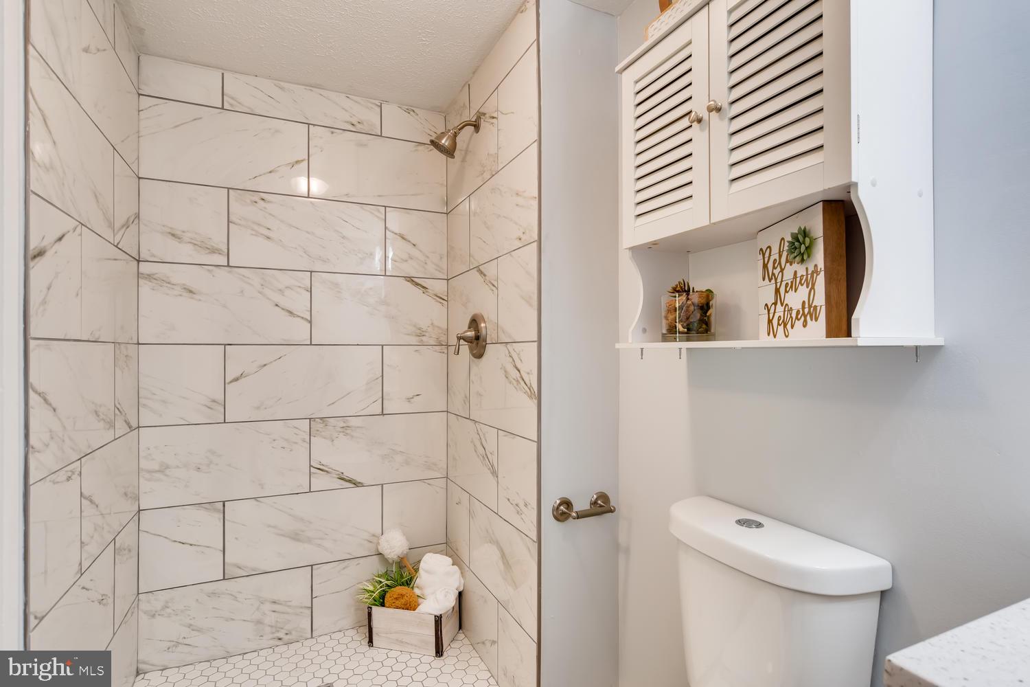 BRENTWOOD CONDO - Residential