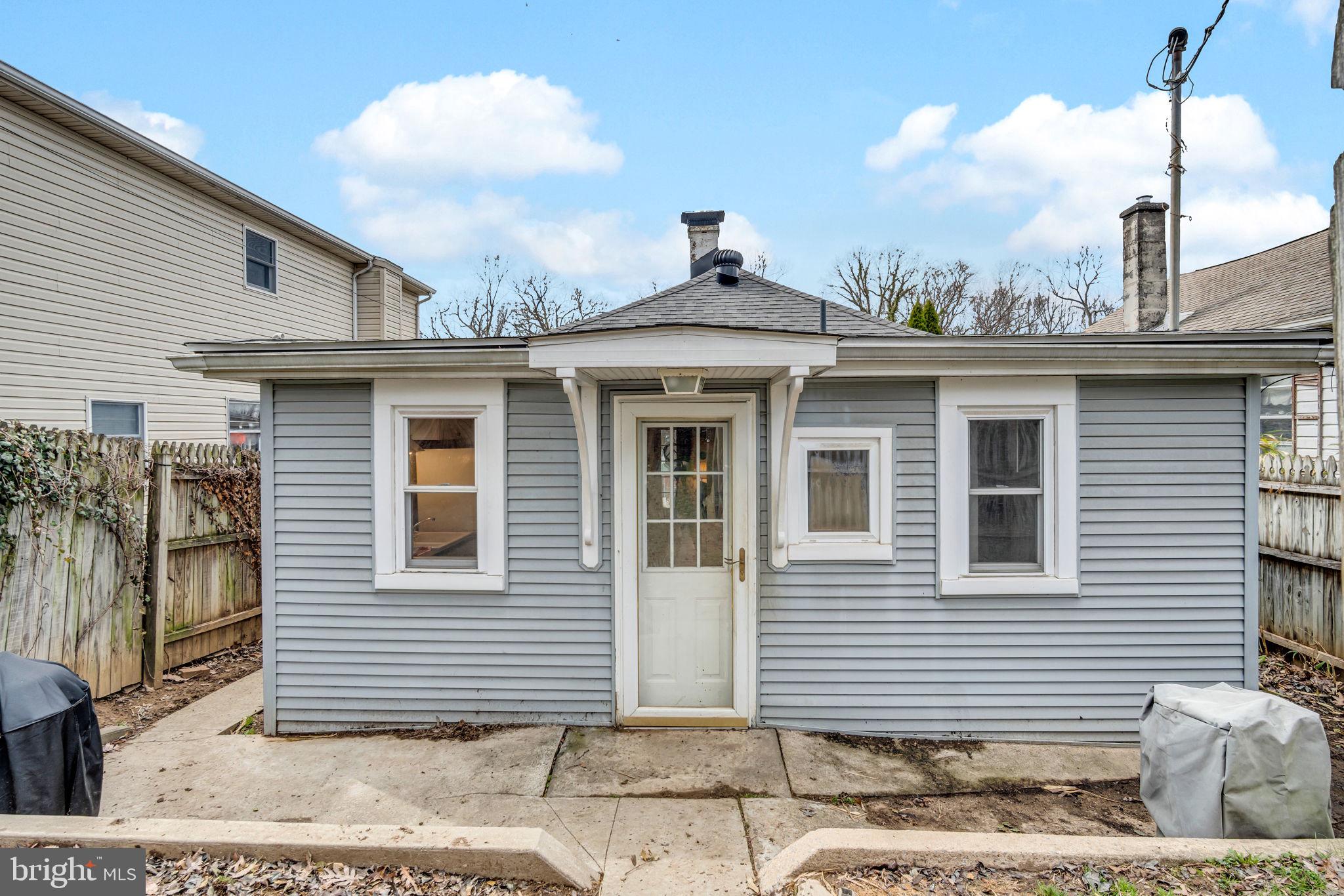 VALLEY VIEW - Residential