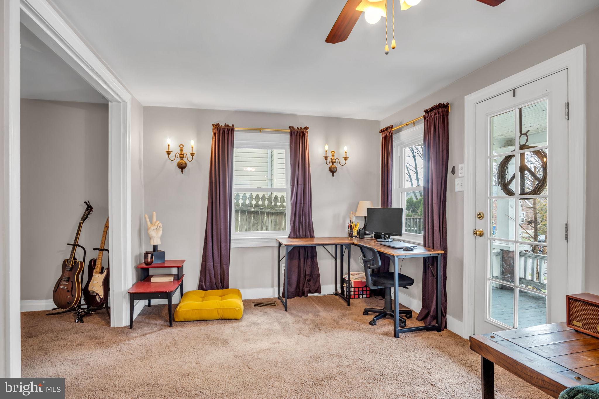 VALLEY VIEW - Residential