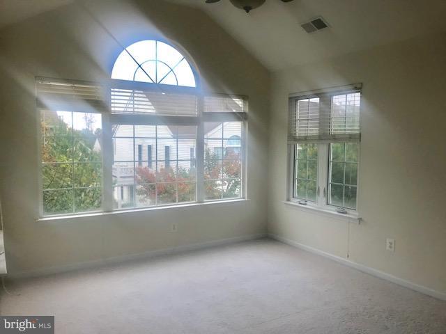 SOUTH RIDING - Residential Lease