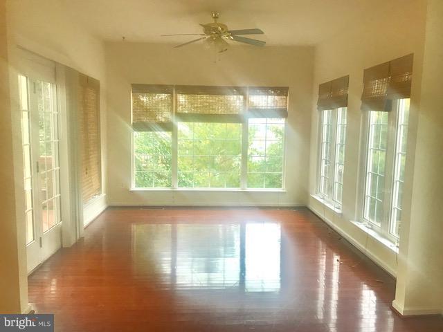 SOUTH RIDING - Residential Lease