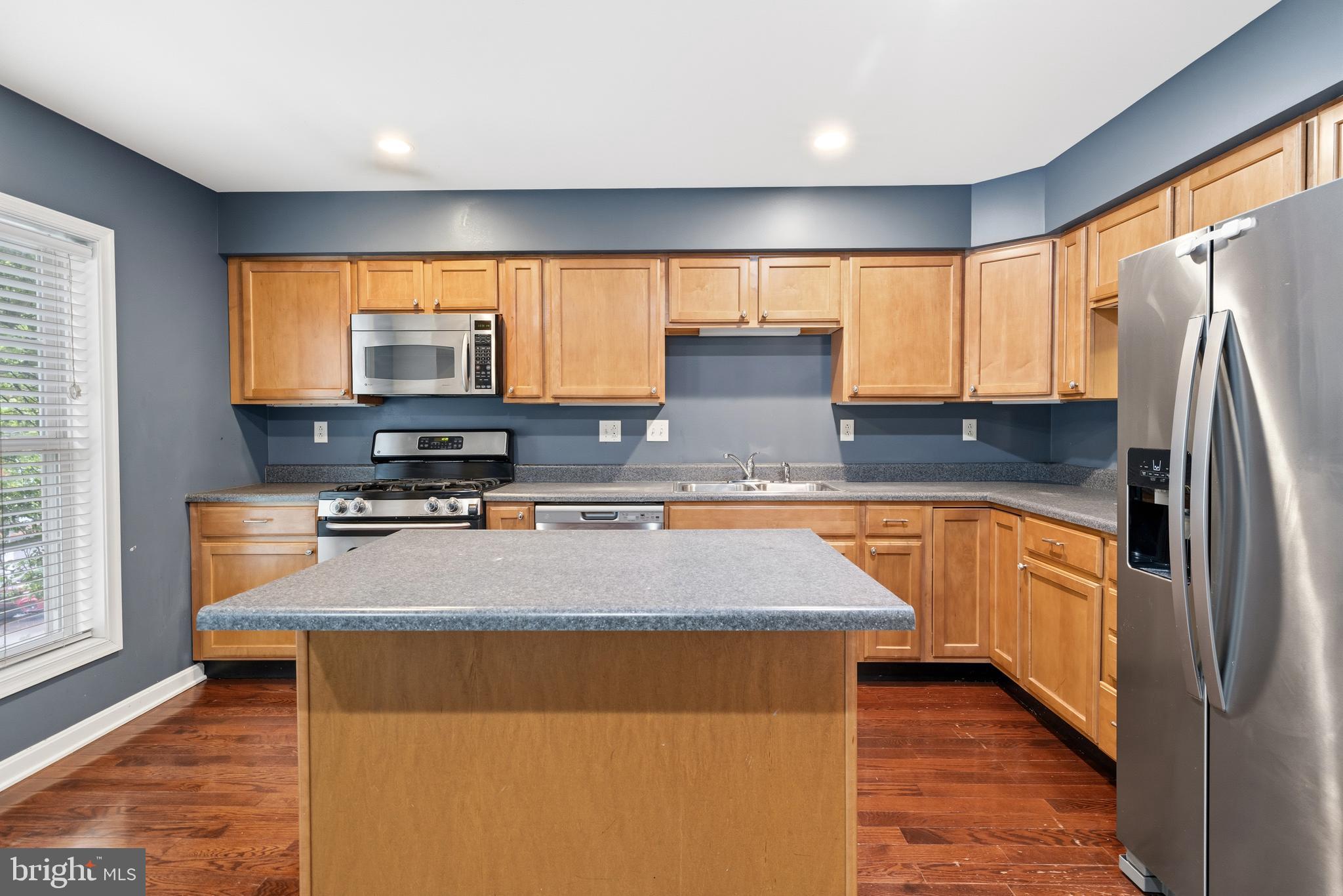 100 PARKER AVENUE 35