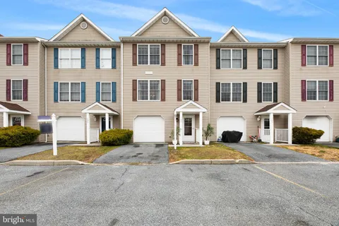 32365 Cea Dag Circle Unit 704, Dagsboro, DE MLS: DESU2105880