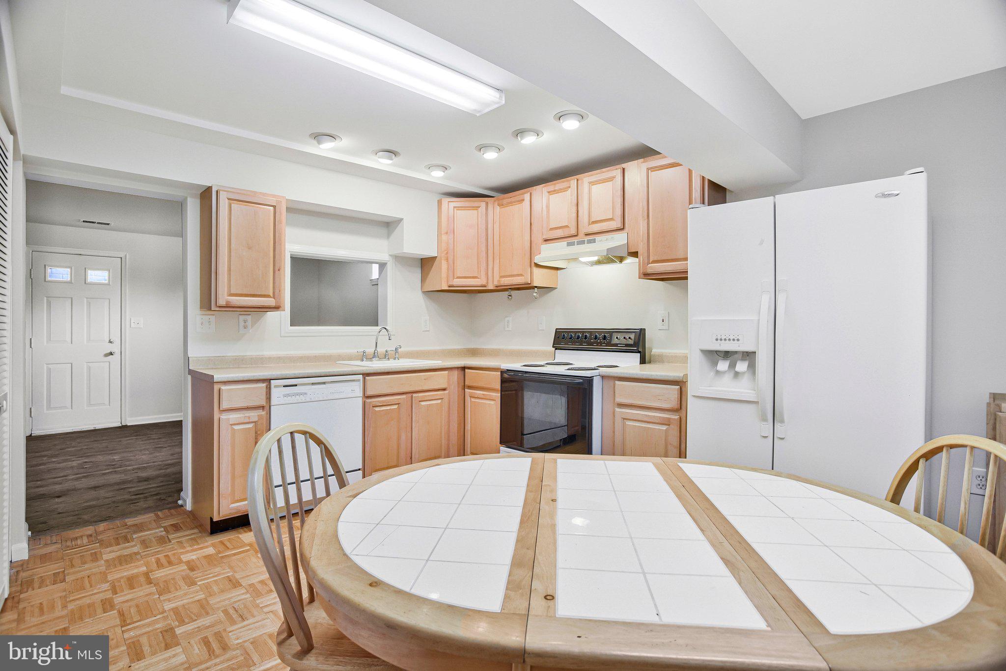 2322 HAWKS LANDING COURT