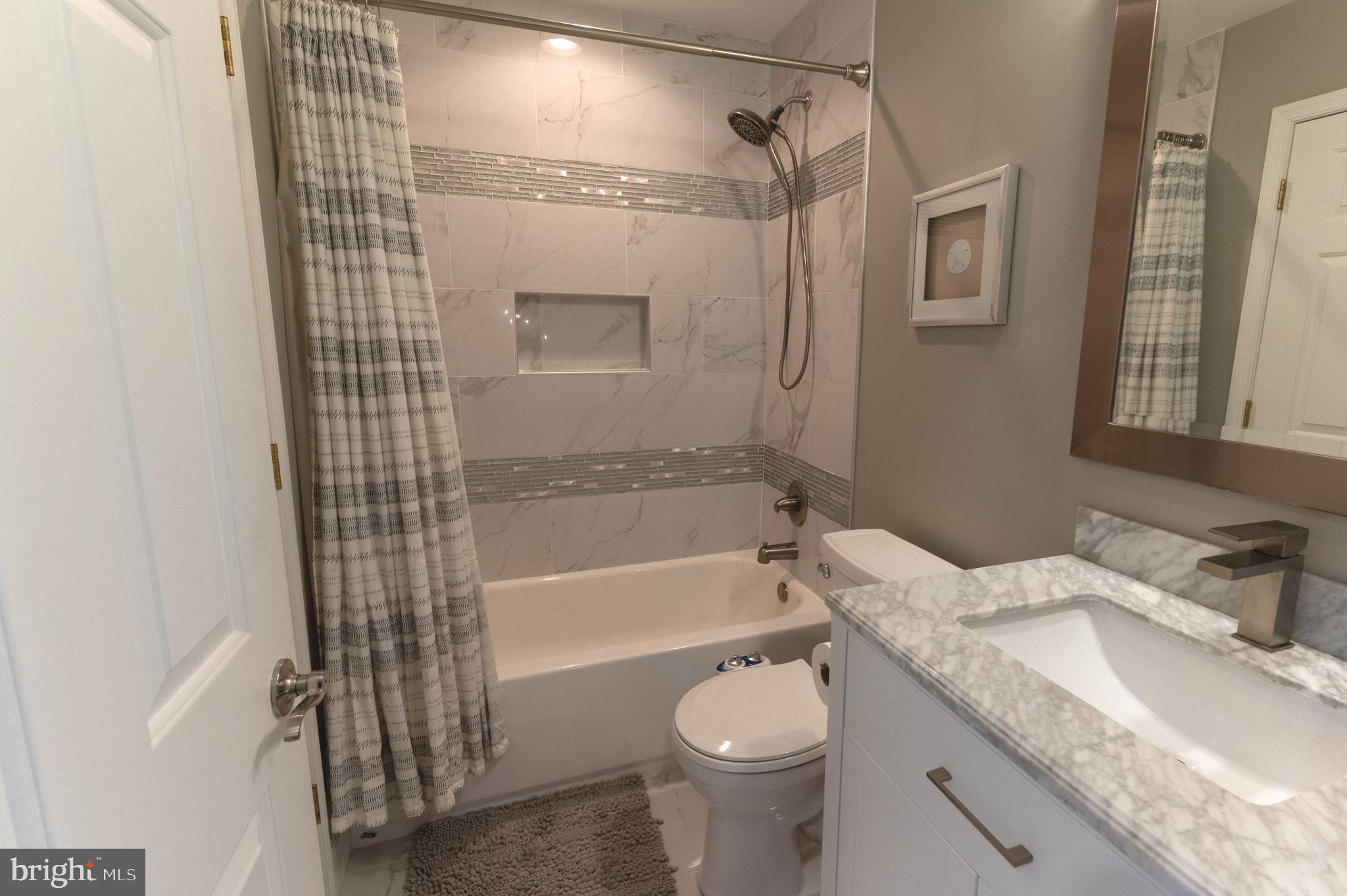 HONEYBROOK FARM - Residential