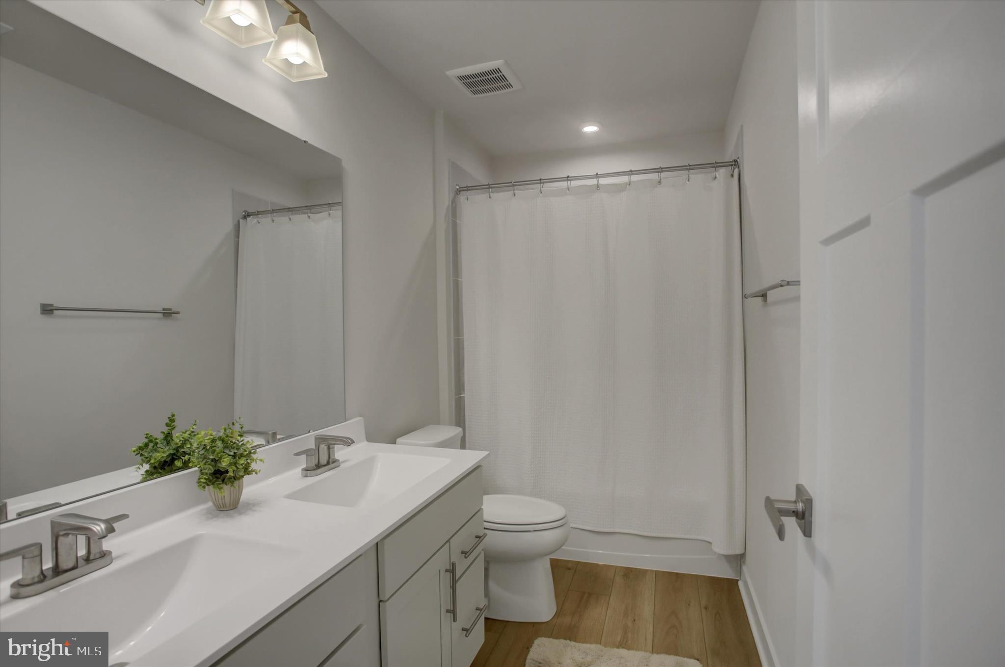 GREENCASTLE GREENS - Residential