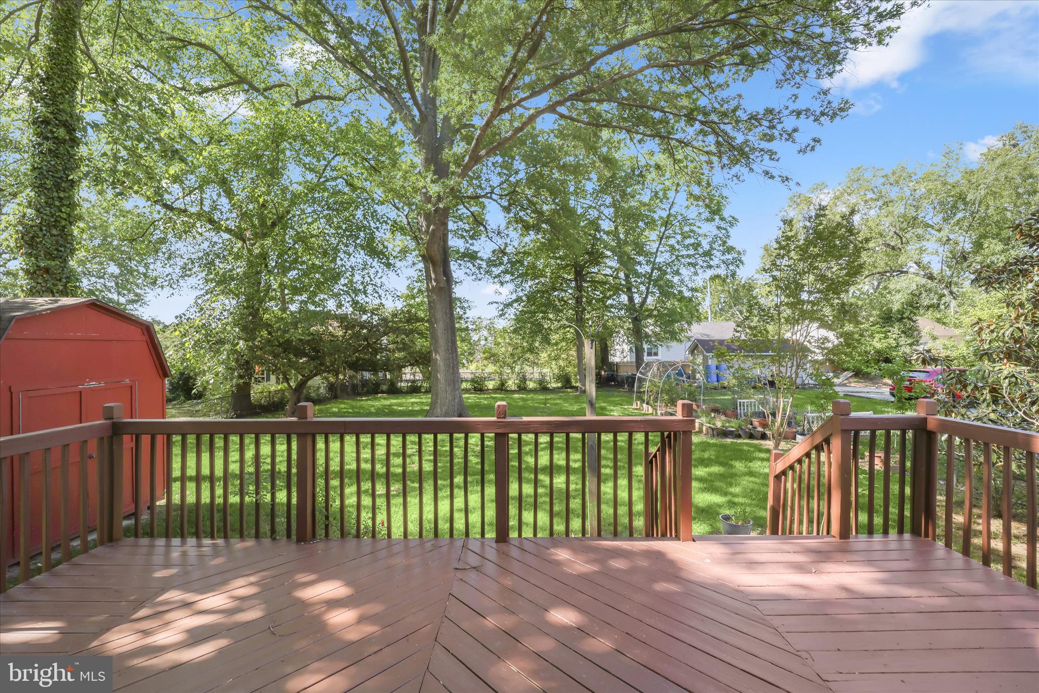 RIVERDALE PARK - Residential