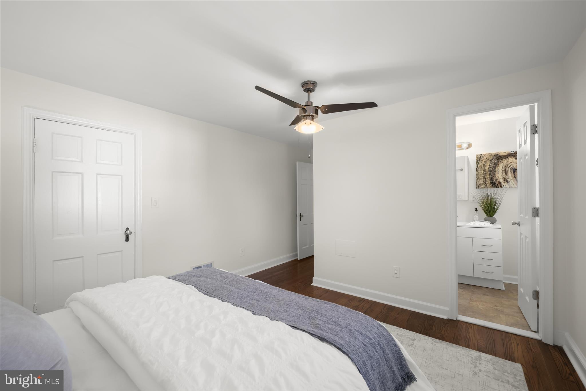 RIVERDALE PARK - Residential