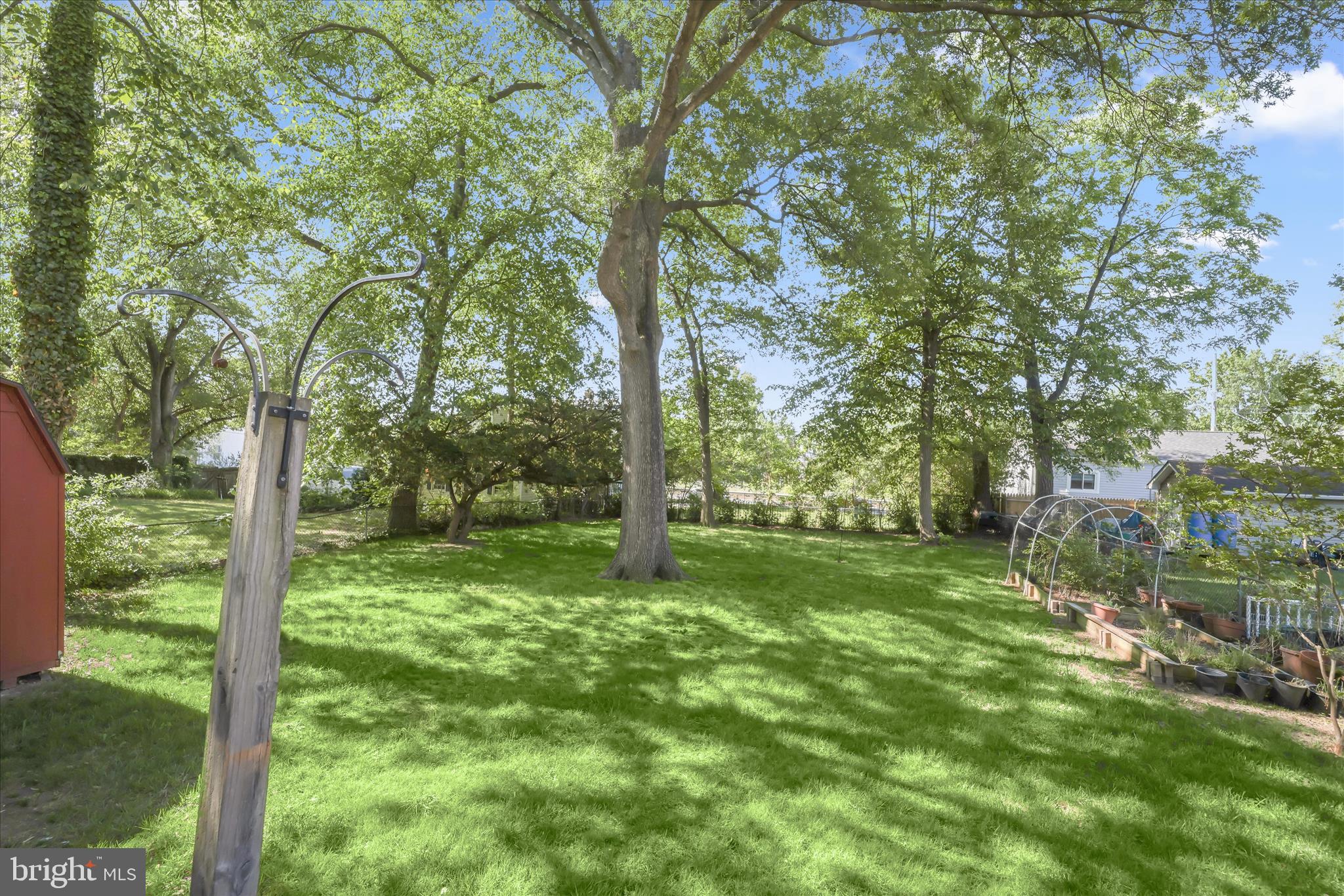 RIVERDALE PARK - Residential