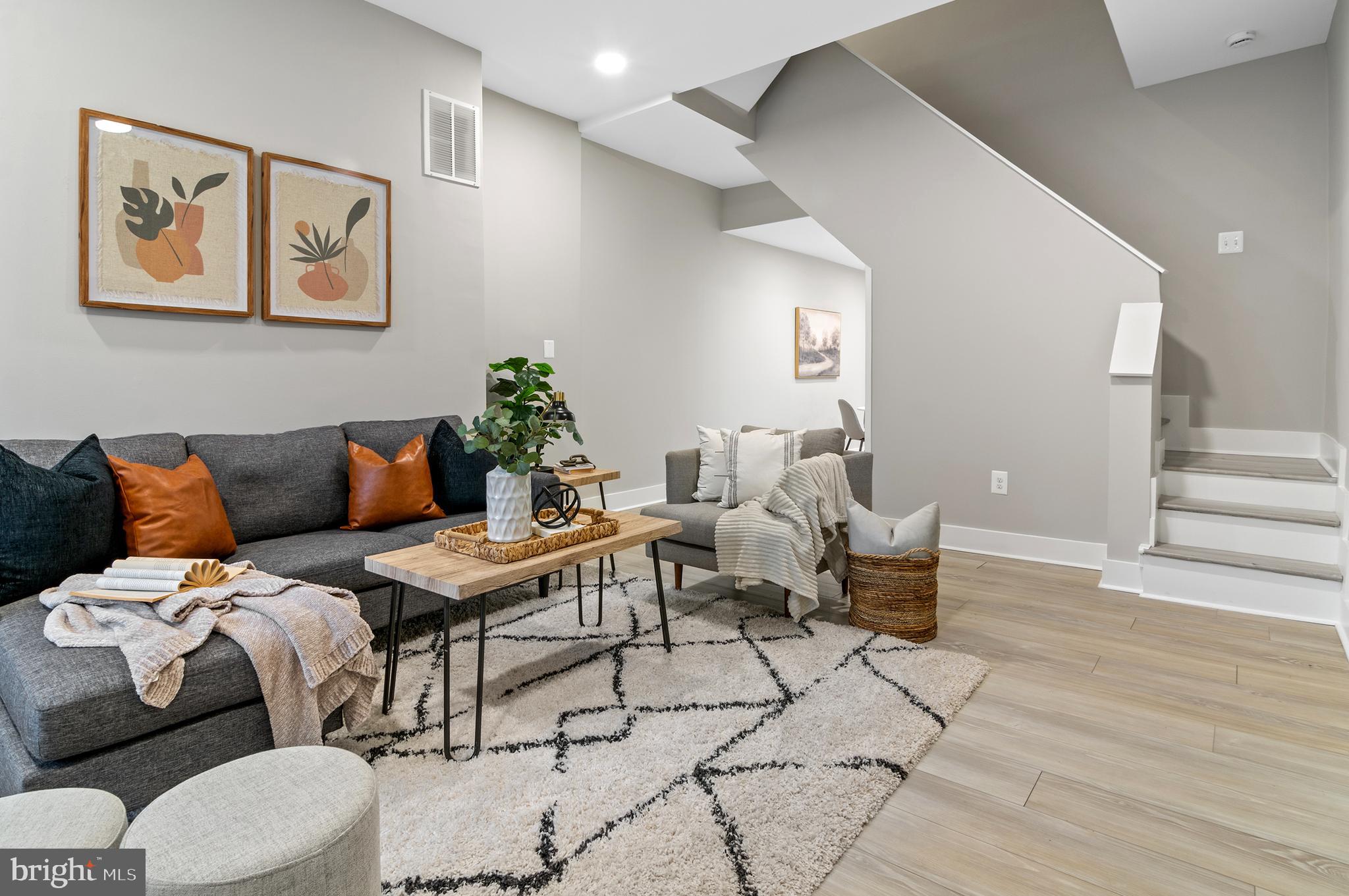 OLD GOUCHER - Residential