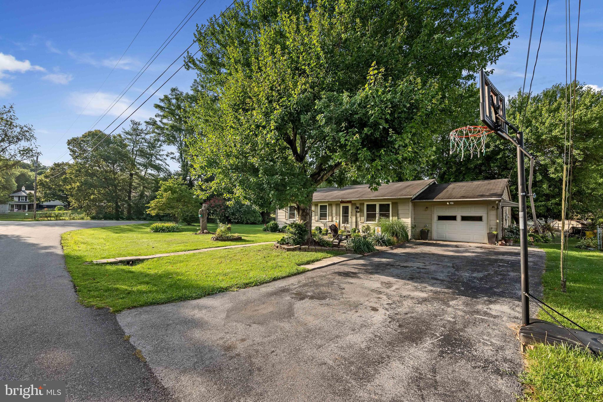 TUSCAWILLA HILLS - Residential