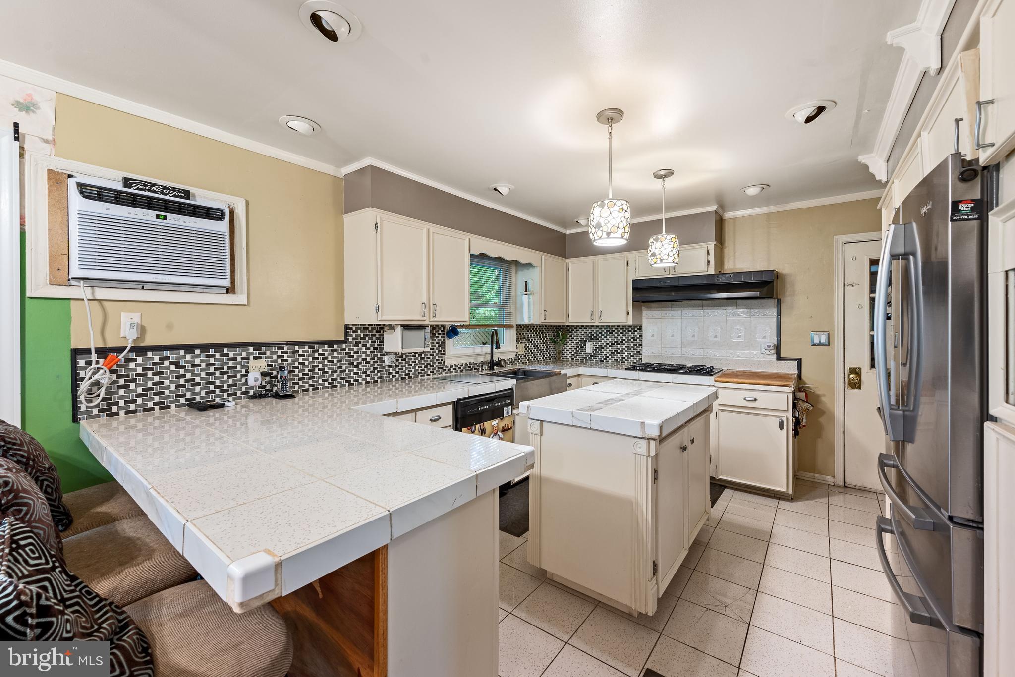 TUSCAWILLA HILLS - Residential