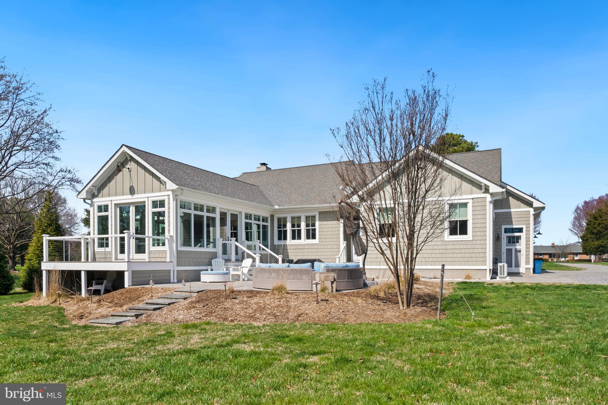 GOVERNOR GRASON MANOR - Residential