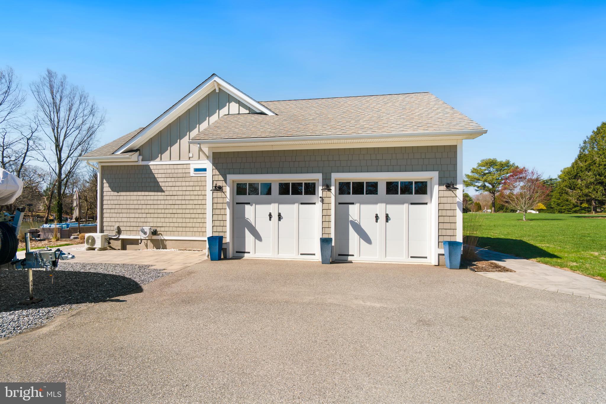 GOVERNOR GRASON MANOR - Residential