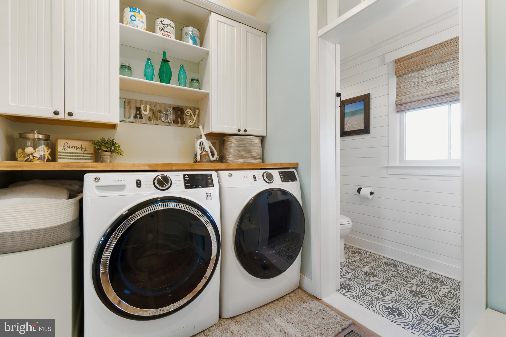 GOVERNOR GRASON MANOR - Residential