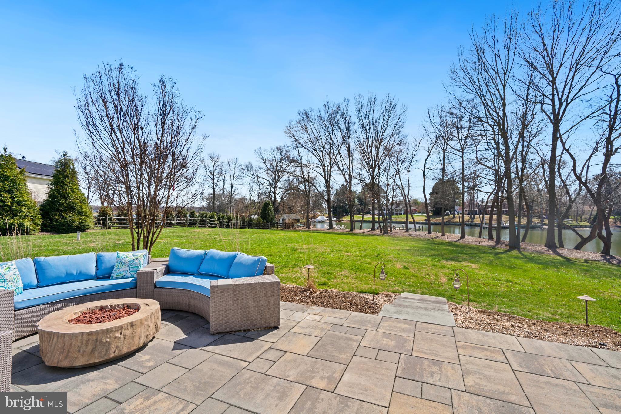 GOVERNOR GRASON MANOR - Residential