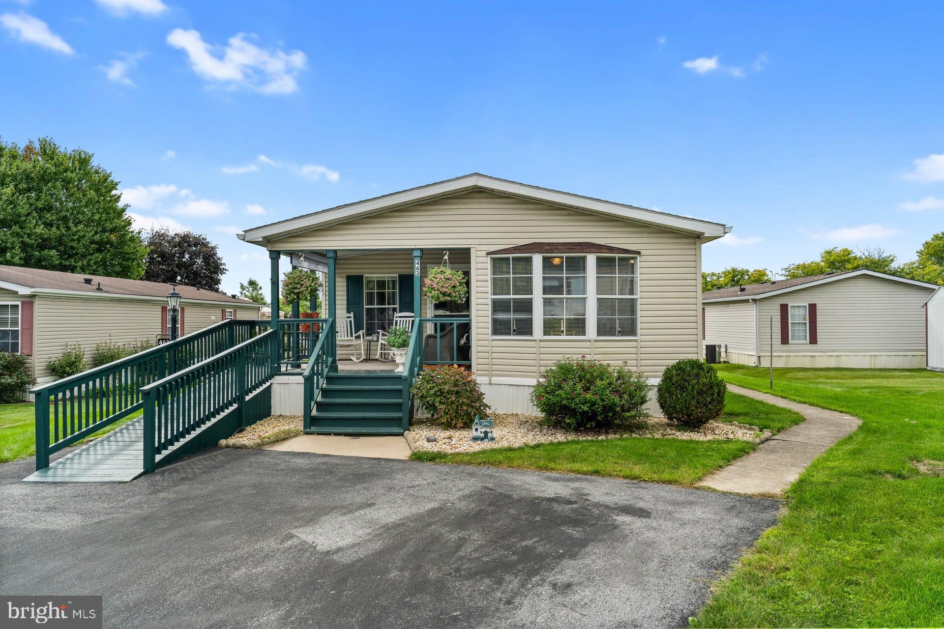 463 W CEDAR STREET