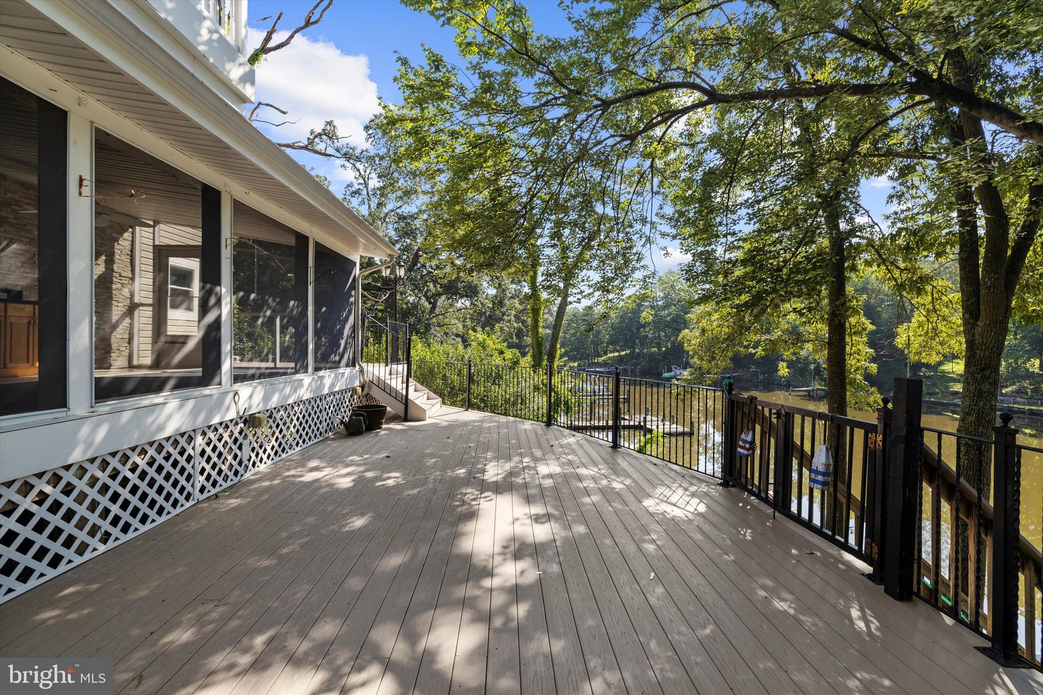 CHELSEA BEACH - Residential