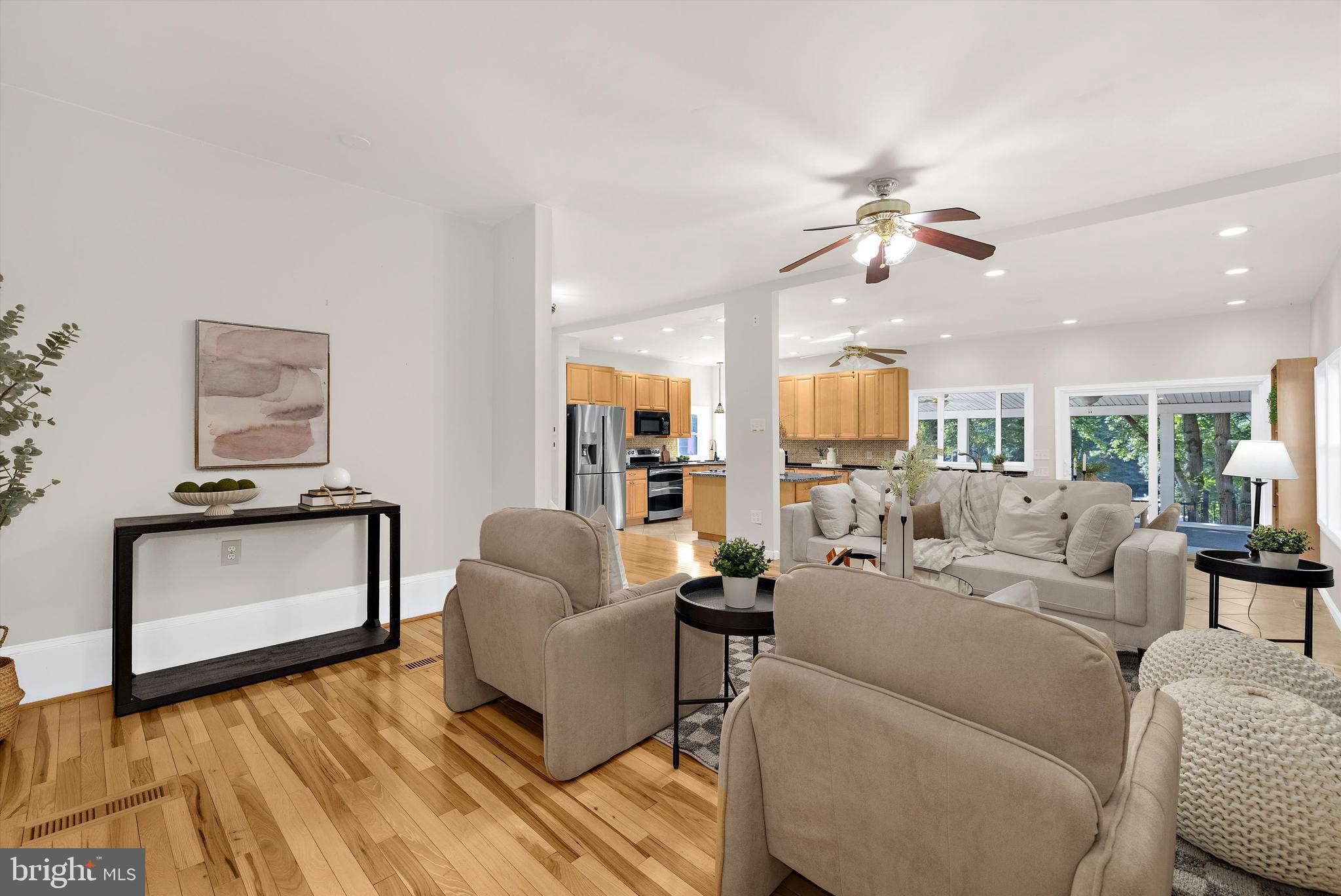 CHELSEA BEACH - Residential