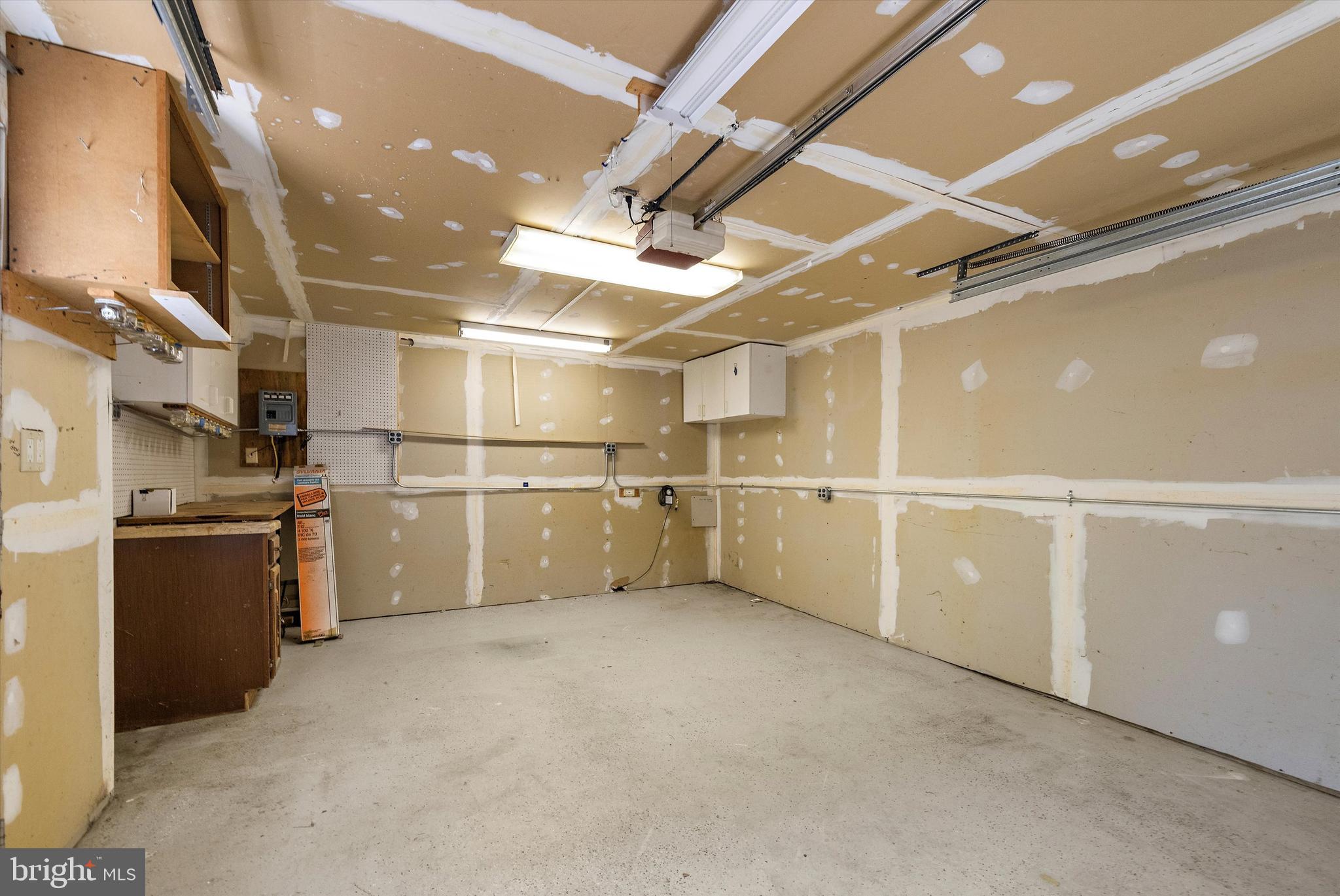 CHELSEA BEACH - Residential