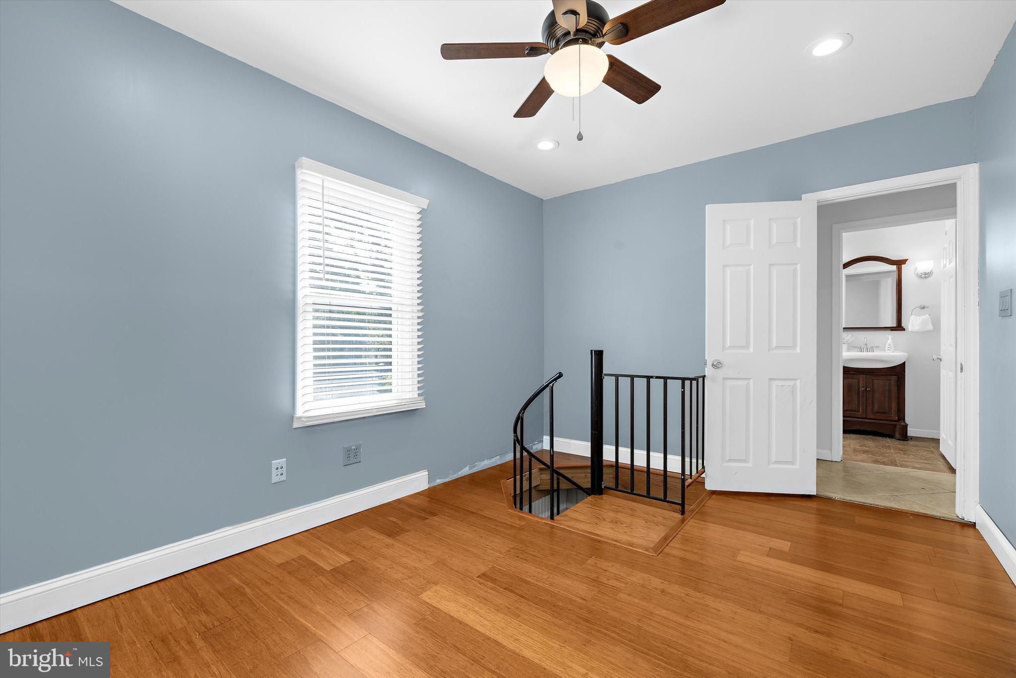 CHELSEA BEACH - Residential