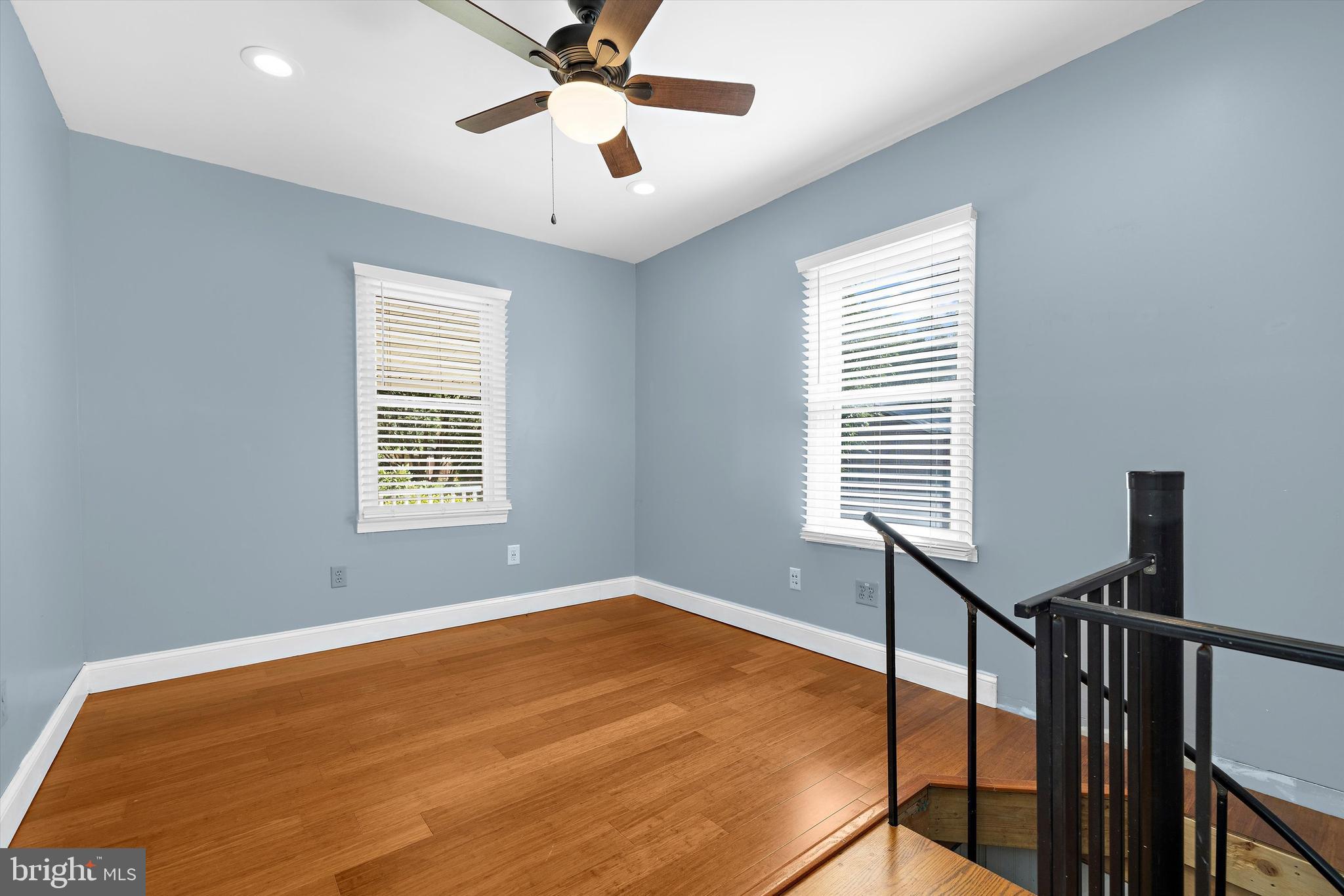 CHELSEA BEACH - Residential