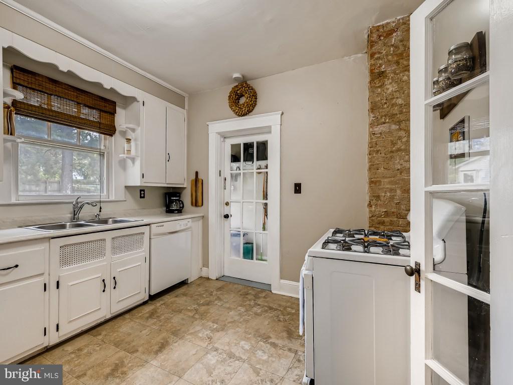 HAMILTON HEIGHTS - Residential