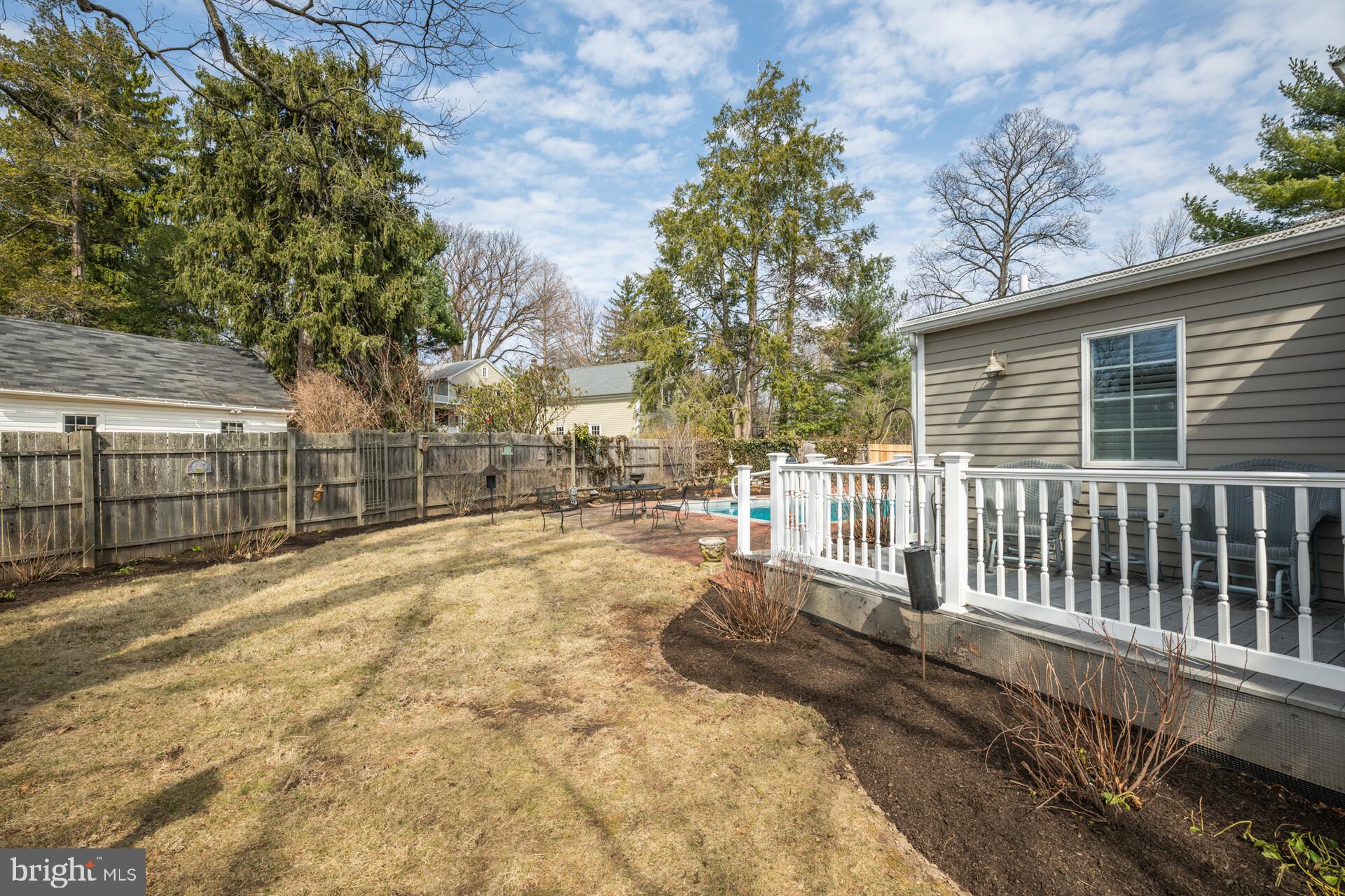 DOYLESTOWN - Residential