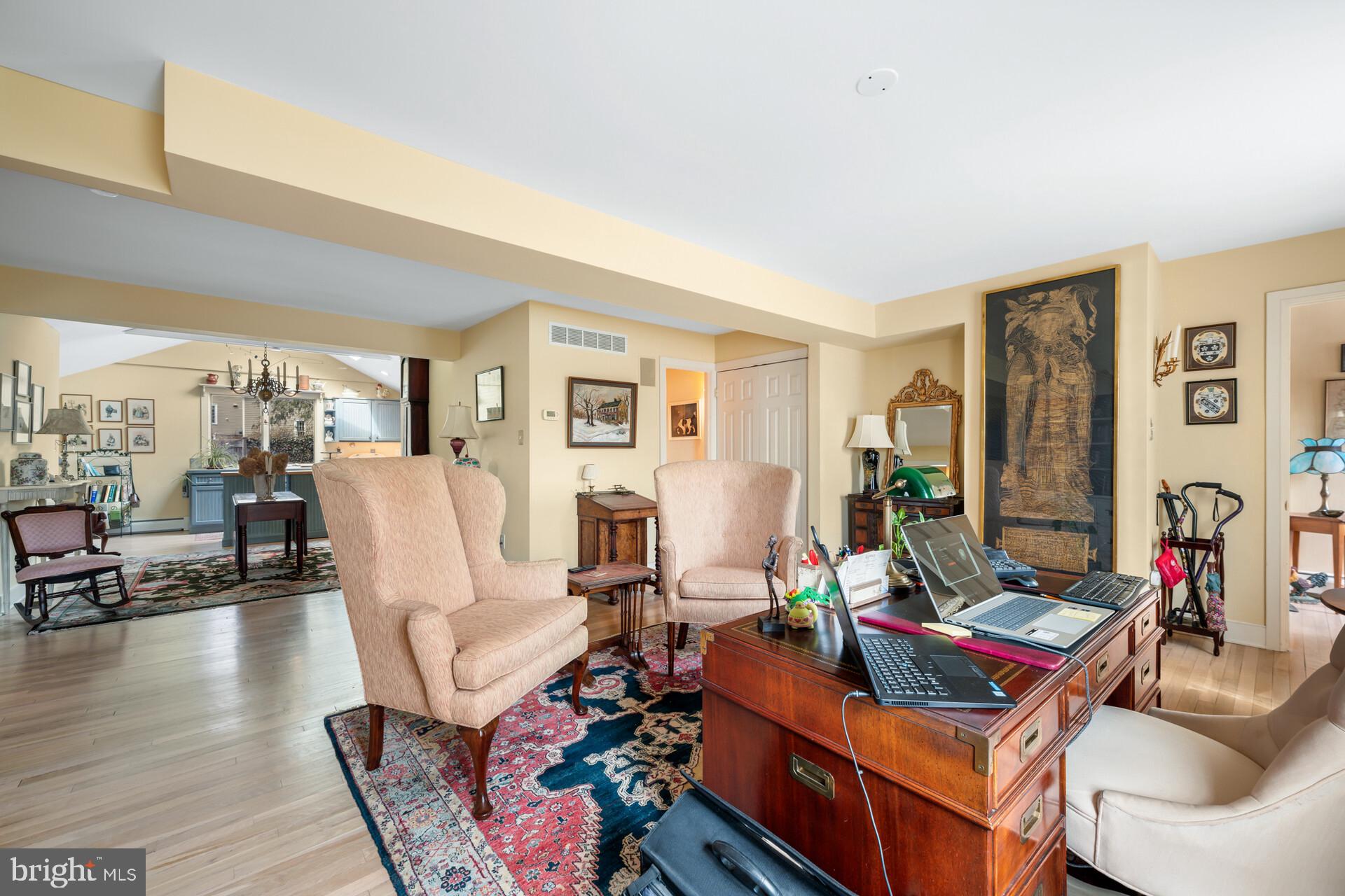 DOYLESTOWN - Residential