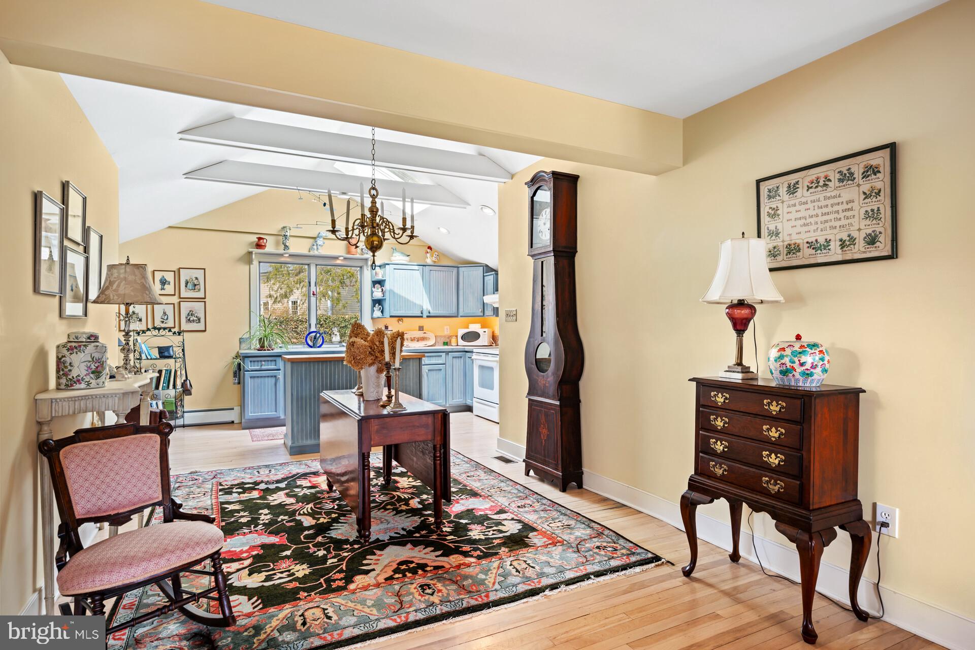 DOYLESTOWN - Residential