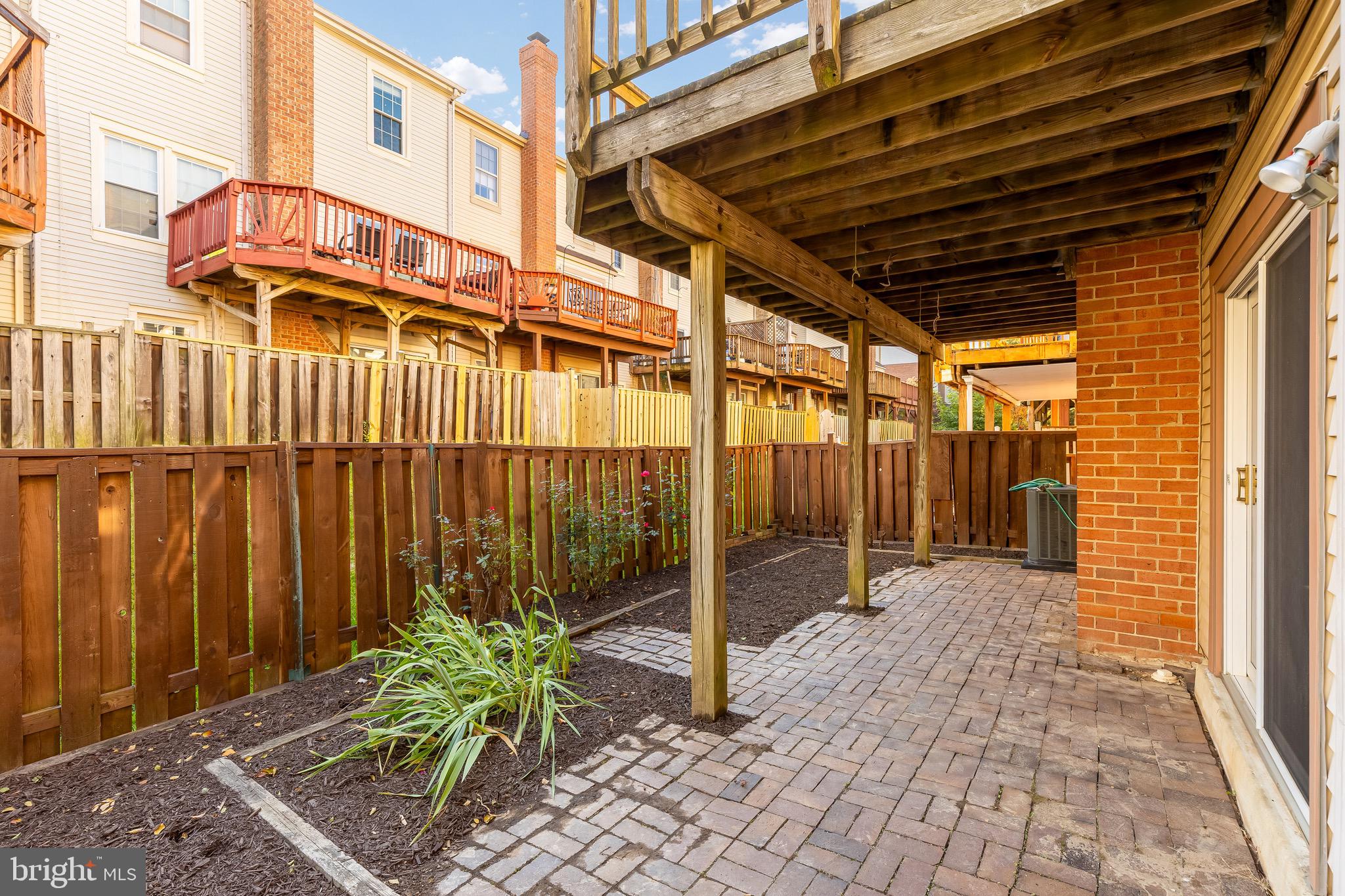 FAIR RIDGE - Residential