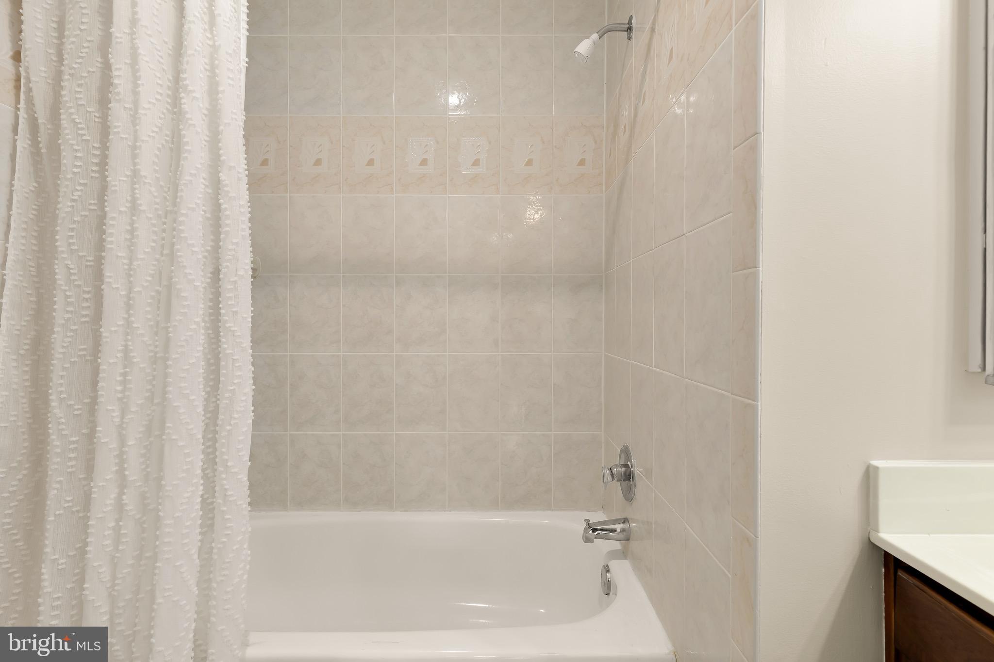 FAIR RIDGE - Residential