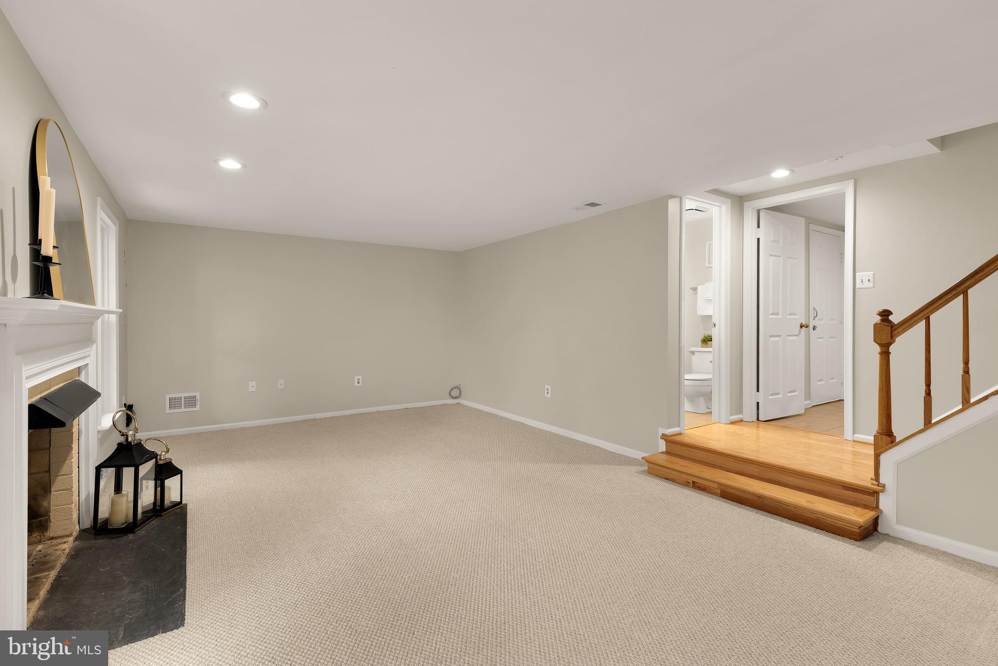 FAIR RIDGE - Residential