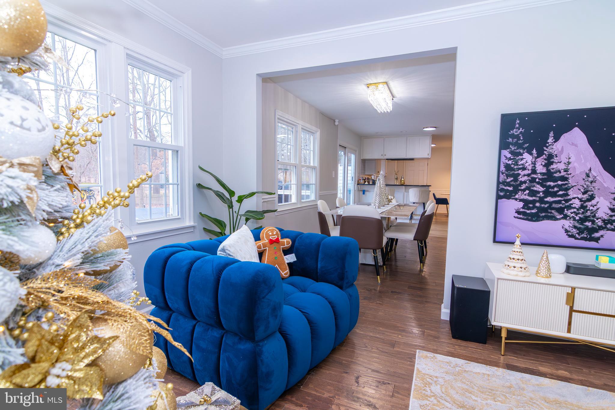 RESTON - Residential