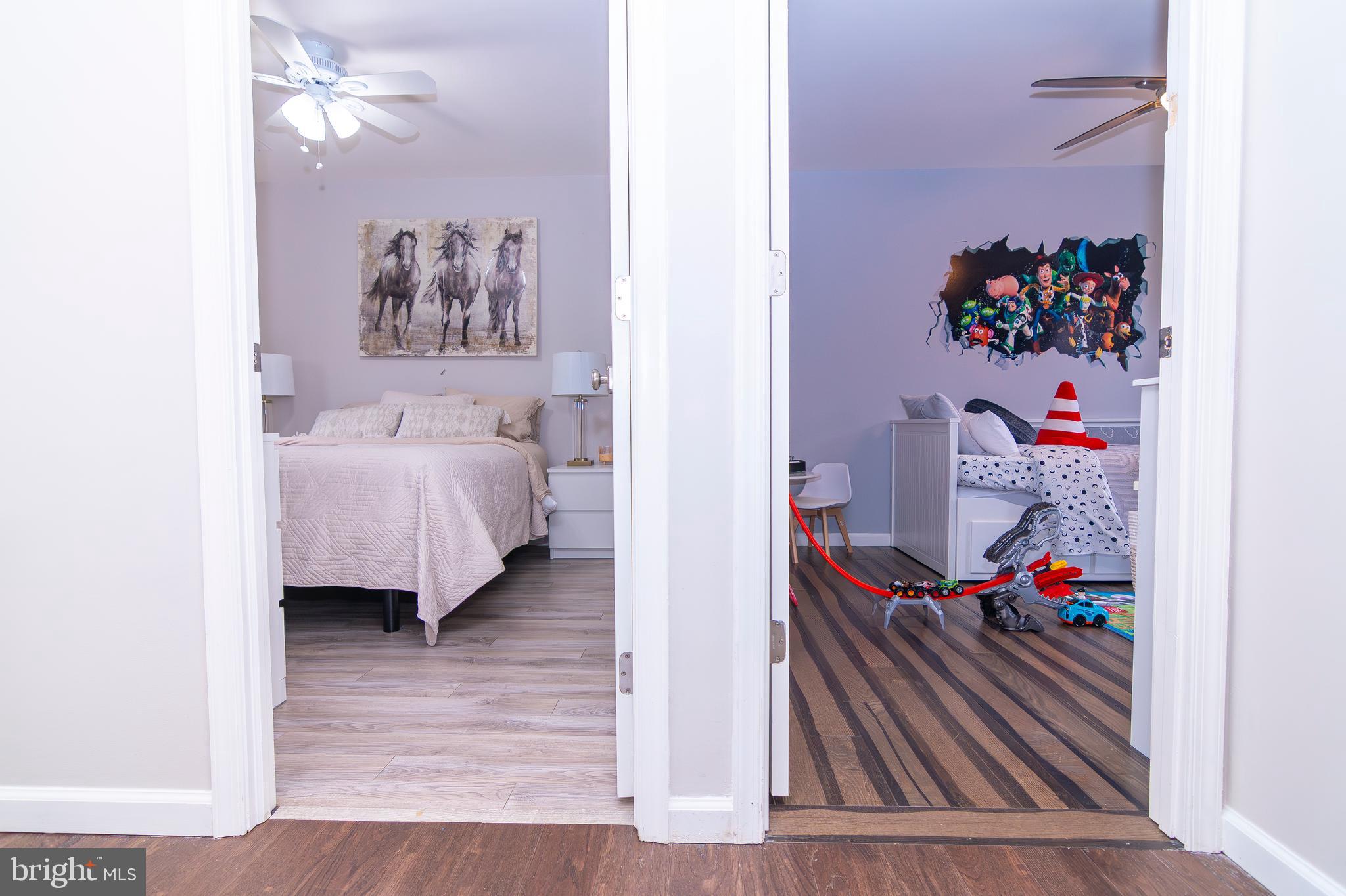 RESTON - Residential