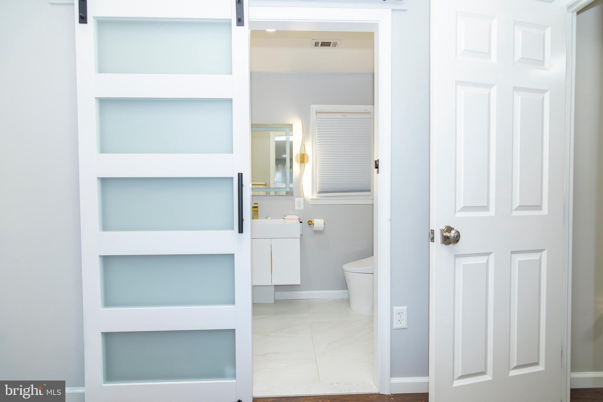 RESTON - Residential