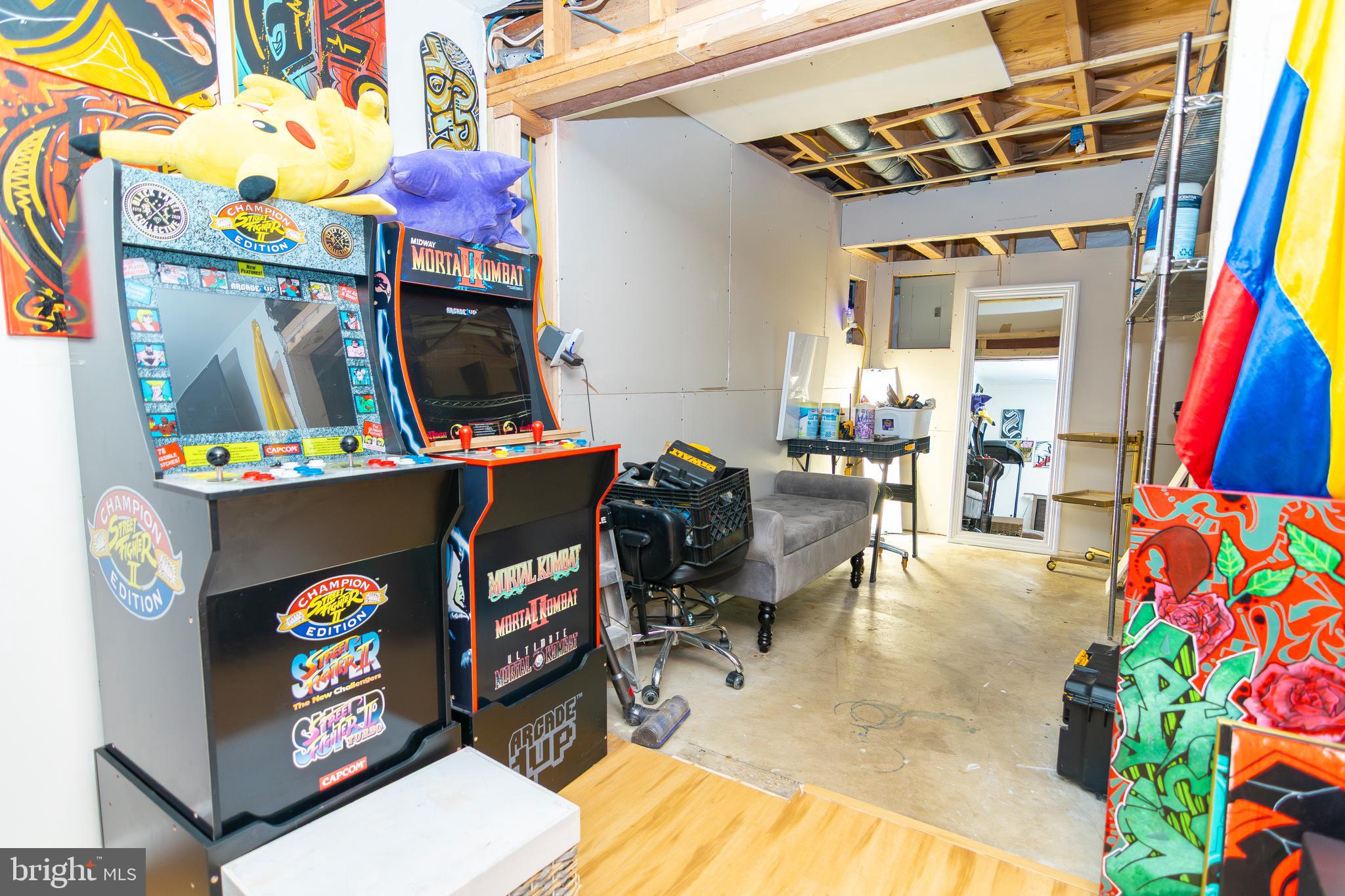 RESTON - Residential